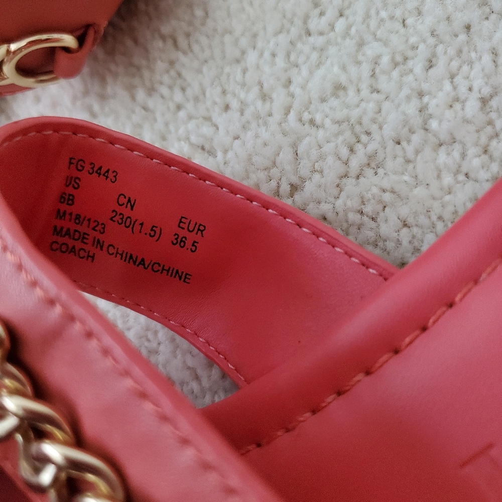Coach Jaclyn Leather with Gold Sandals Coral sz6 - Picture 15 of 16